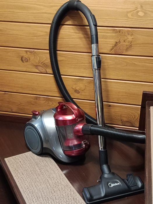 Пылесос без мешка MIDEA MVCC33A5