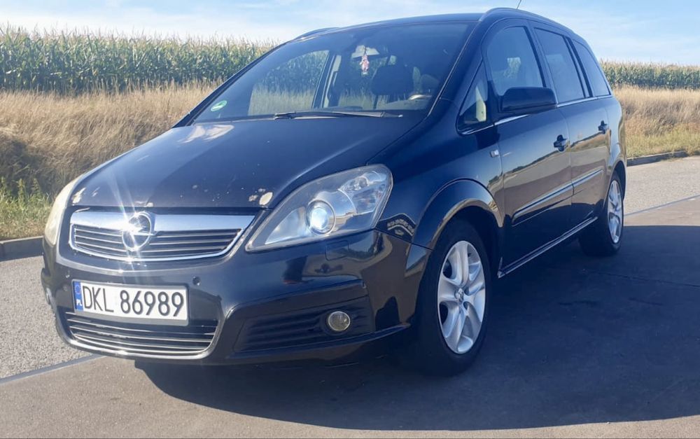 Opel Zafira B Diesel Automat 150km
