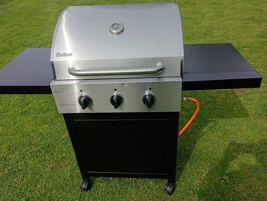 Duży grill gazowy