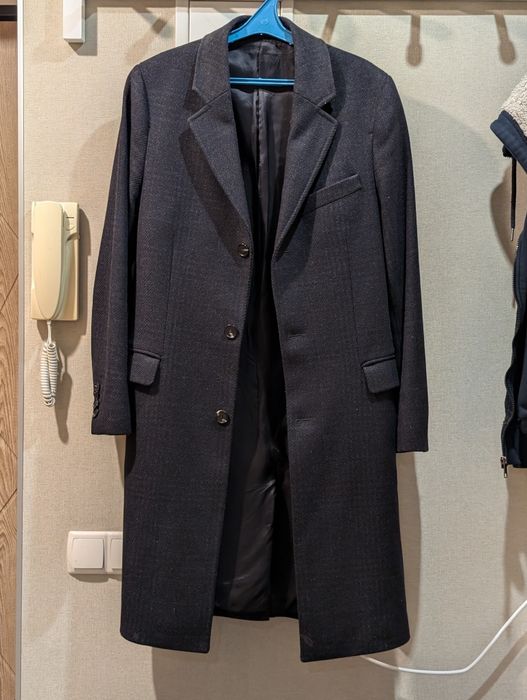 Мужское пальто H&M S/M приталенное, тёплое (61% шерсть)