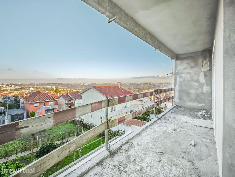 T2 NOVO – MOINHO DO GUIZO (Lote B19) 1° Andar com terraço de 40m2