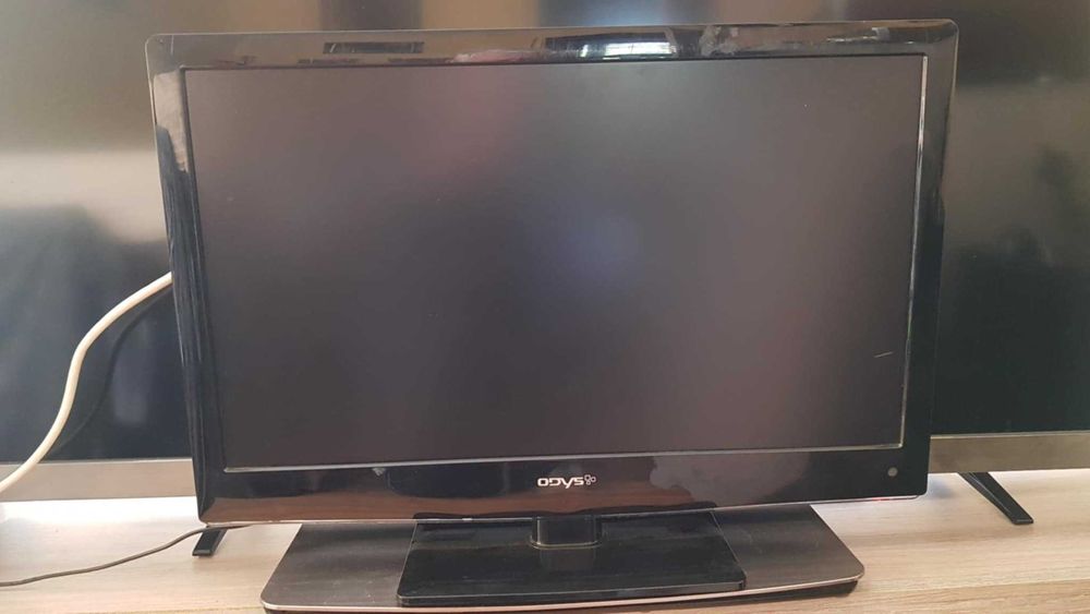 monitor tv dvd pilot (24 cale) 12 volt