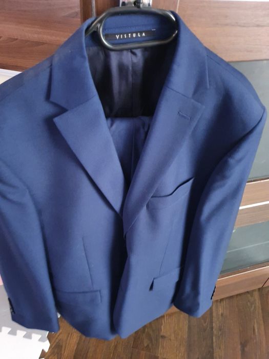 Garnitur męski Vistula wysyłka od 6 stycznia