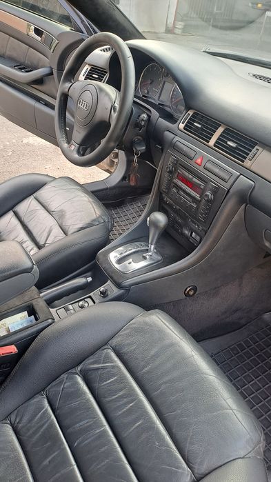 Продам ауді а6 с5 кватро,1998