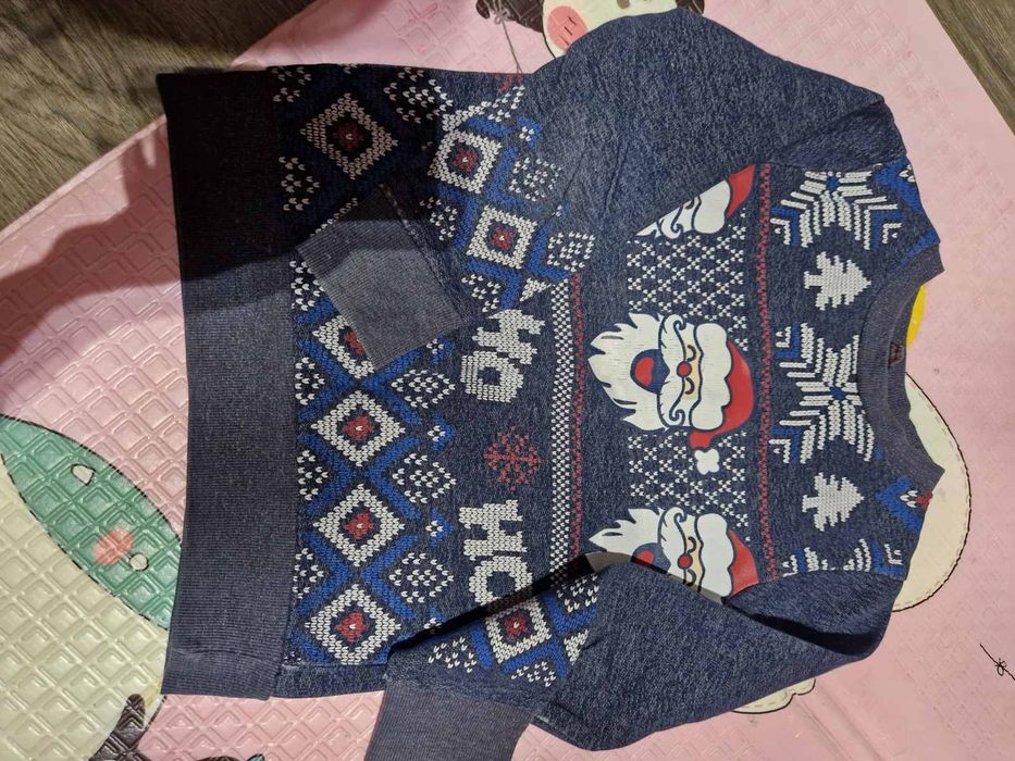 Продам світерок на хлопчика