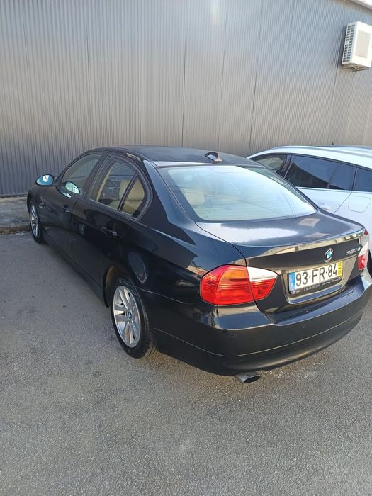 BMW 320 d Auto