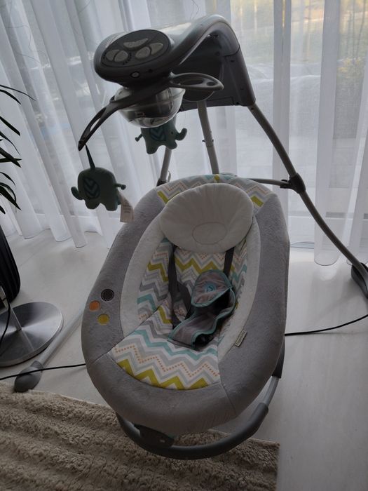 Bujaczek/chuśtawka Ingenuity Cradling Swing