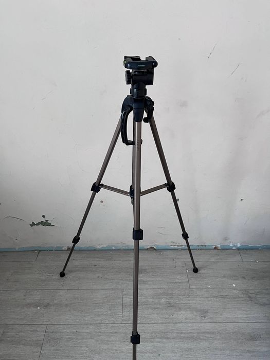 Штатив для зйомок