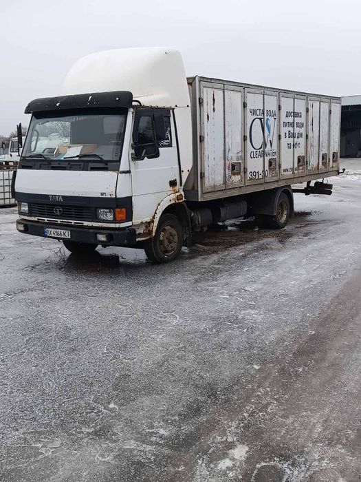 Продам  TATA LPT-613