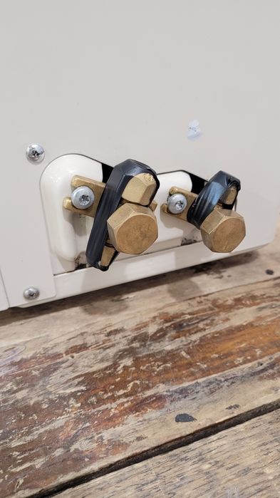 Наружный блок кондиционера FUNAI