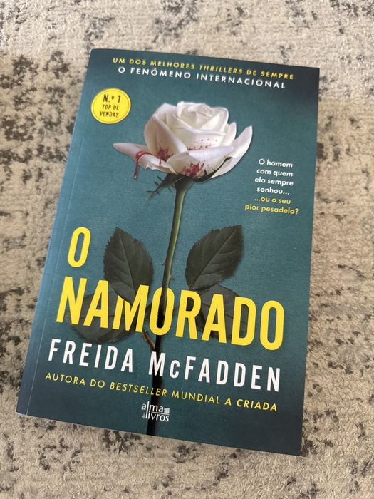 Livros Freida McFadden
