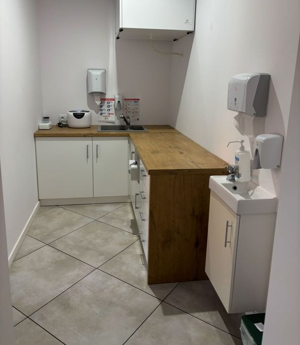 Wynajmę gabinet w salonie kosmetycznym po generalnym remoncie!