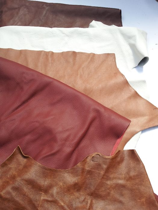 Kawałki skór naturalnych