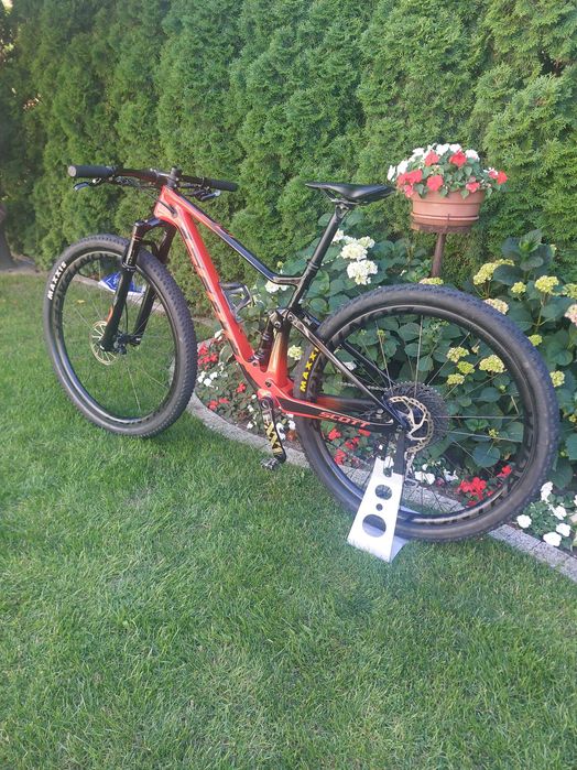 Scott spark Team issue M