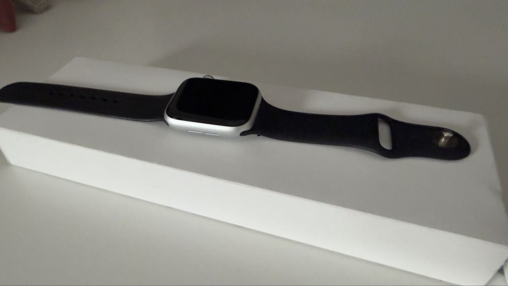 Apple Watch SE 3, 44 - używany