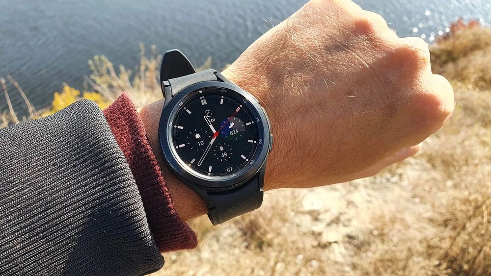 Смарт - часы  Samsung Galaxy Watch 4 Classic 46mm Black LTE SM-R895F