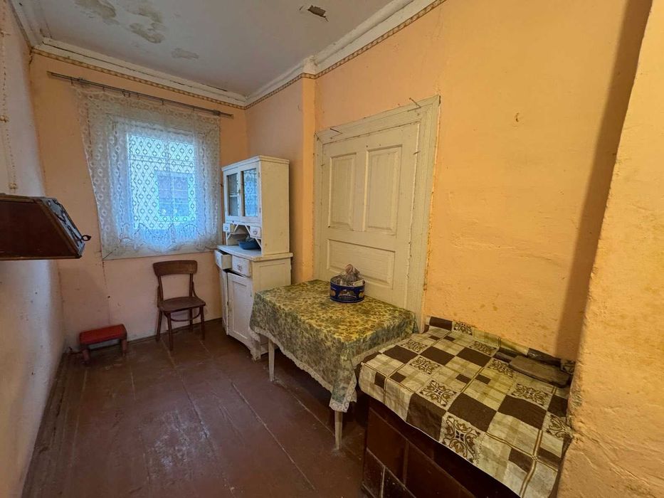 Продаж будинку + земельна ділянка у с. Ваньовичі, Самбірський район!
