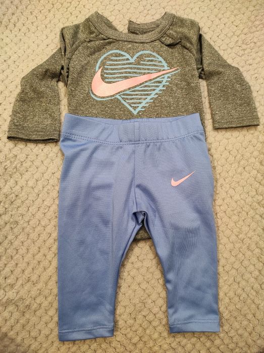 Zestaw Nike dla niemowląt
