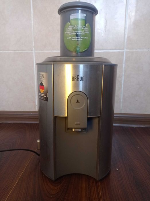 Соковитискач Braun J700 Type: 9294 1000W