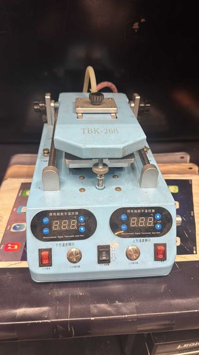 Пристрій (сепаратор) TBK-268 для відділення дисплеїв від рамки