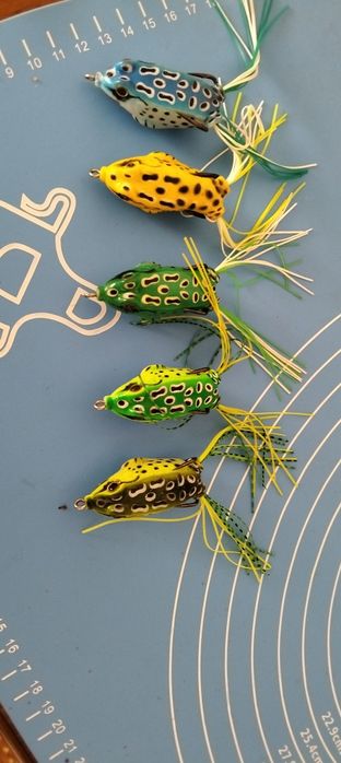 Незацепляйка жаба риболовна