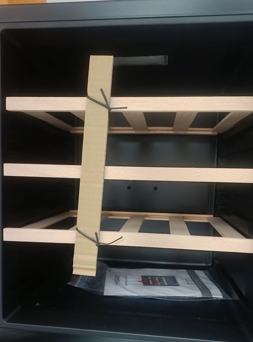 Chłodziarka do wina MPM 48-CW-48