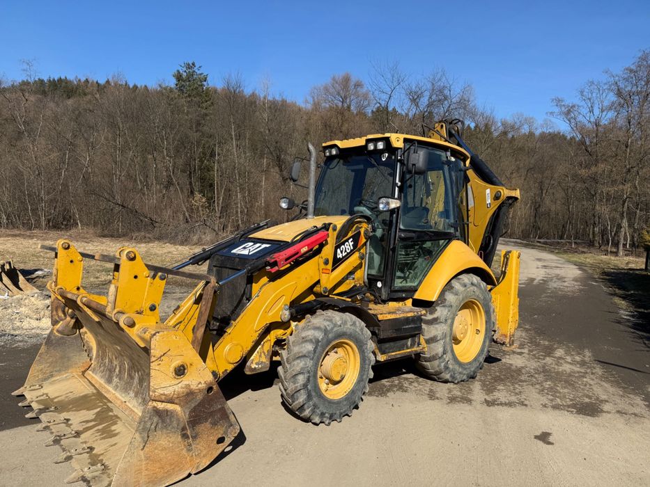 Koparko-ładowarka CAT 428 F