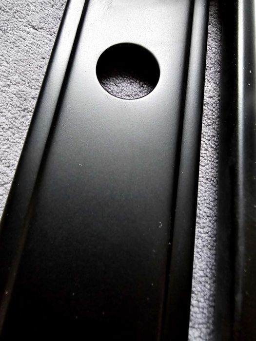 Stylowa klamka Domino PRESTO na długim szyldzie – nowa