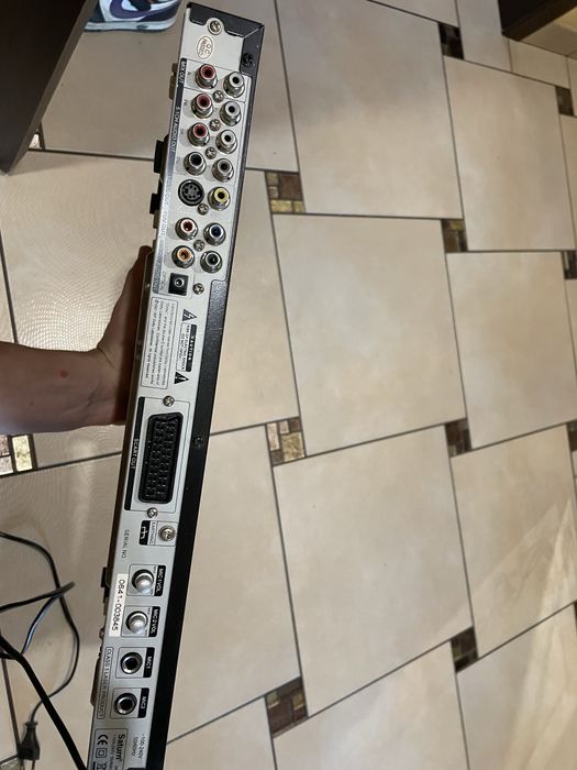 Dvd saturn (хорошее состояние + пульт)