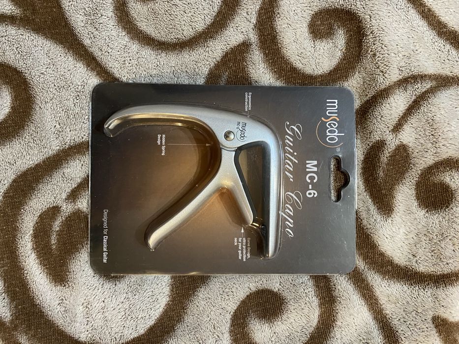 Классическая гитара Yamaha C40M