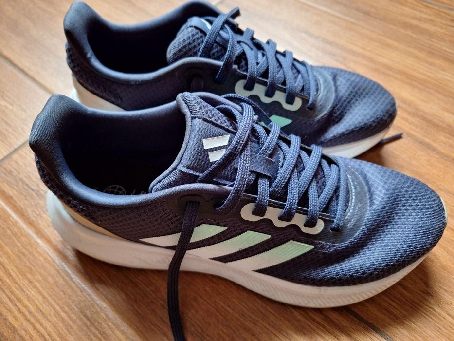Buty sportowe Adidas rozm. 40