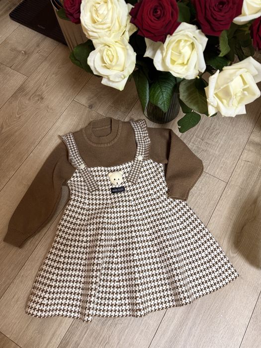 Сукня плаття 100