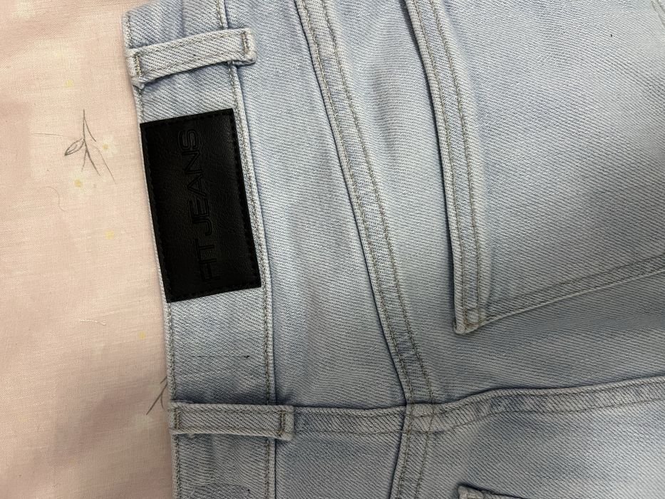 Джинси fit jeans
