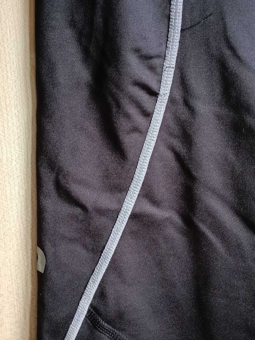 Leginsy sportowe 3/4 czarne Newline 40 L S2