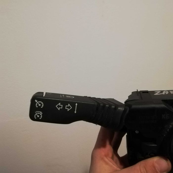 Przełącznik zespolony manetka  OPEL ZAFIRA B