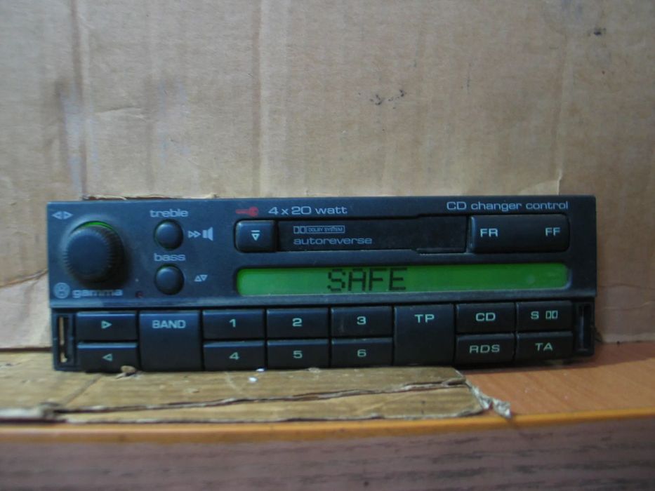 radio radioodtwarzacz Vw gamma golf passat 3B0035186