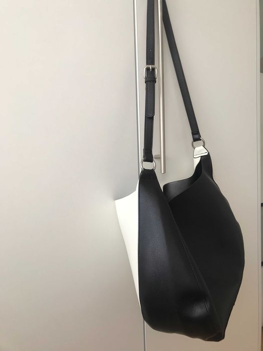 Torebka ZARA czarno-biała na zatrzask 40x30x10 Piękna i Elegancka