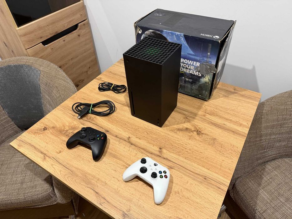 Okazja!!! Xbox Series X 1TB + 2 pady i gry! Super Stan! Gwarancja!