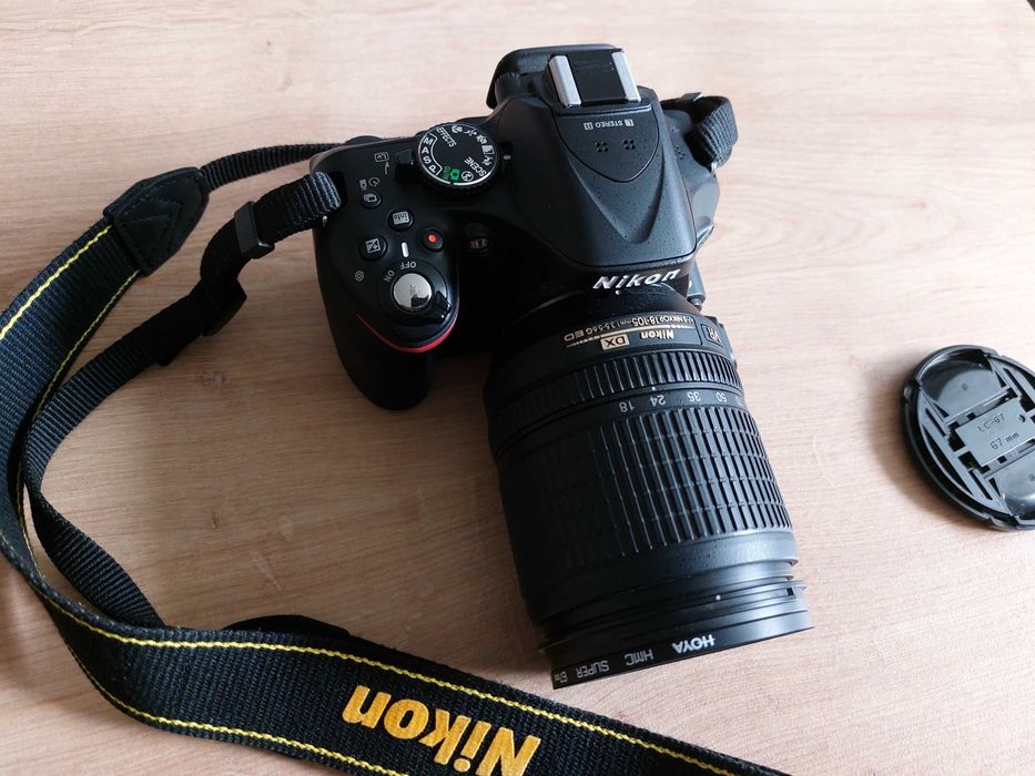 Lustrzanka Nikon D5200  18-105 VR