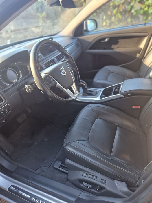 Volvo V70 D4 – Excelente Estado | 181cv | Familiar Premium |