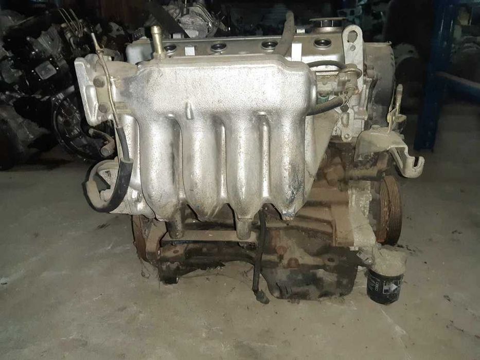 Mitsubishi Carisma 1.6 Silnik 4G92