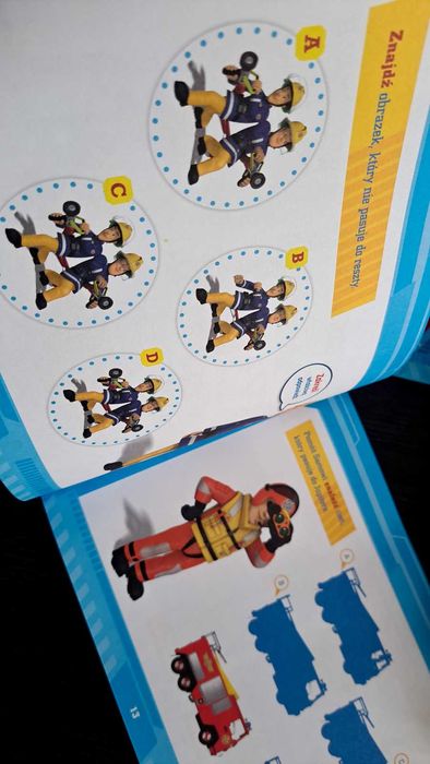 Komplet Psi Patrol 5 sztuk gry ksiażeczki czapka
