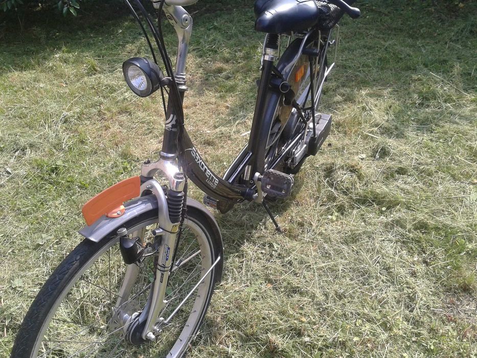 Rower z silnikiem spalinowy Sachs 301 a naprawa silników i gażników