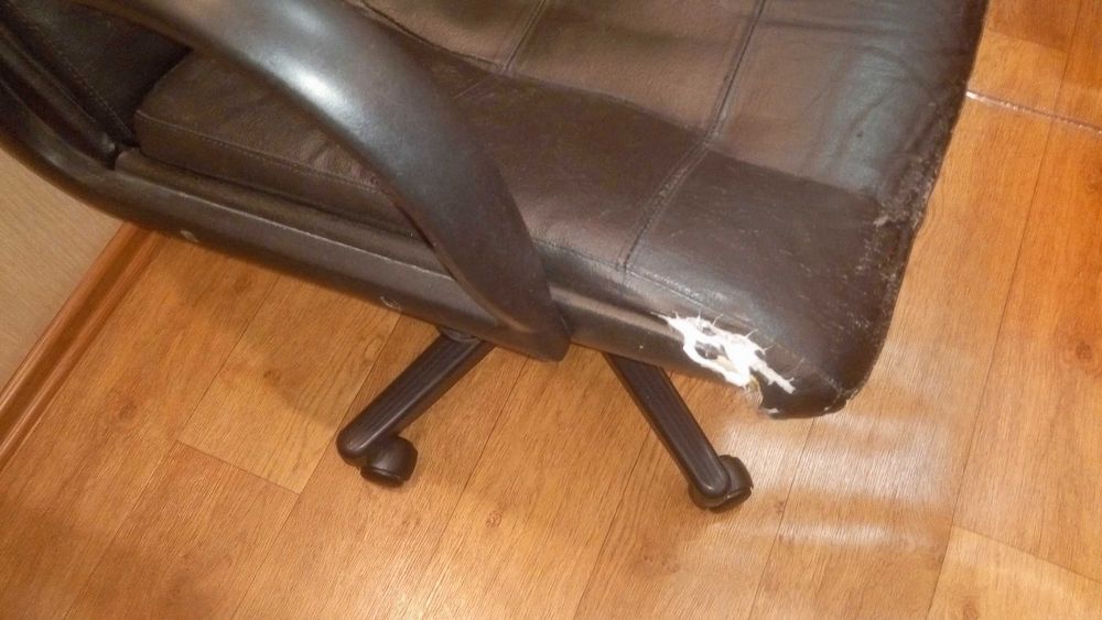 Директорське шкіряне крісло Офісне крісло Крісло стілець комп'ютерний