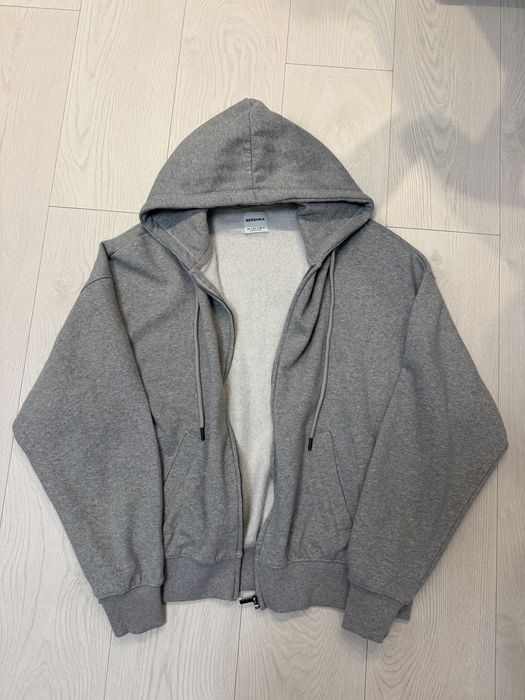 зип худи bershka size: m