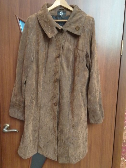 продам  жіночий плащ