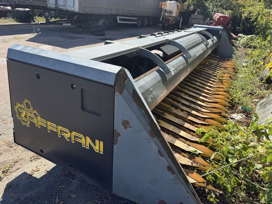 Жатка соняшникова зафрани ZAFFRANI 740N 7,4 м майжет не працювала