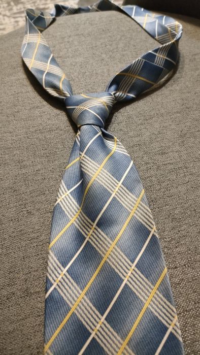 Krawat męski tanio