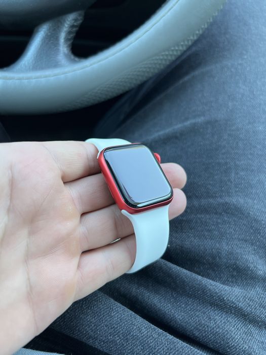 Apple Watch 6/40mm як нові батарея 100%