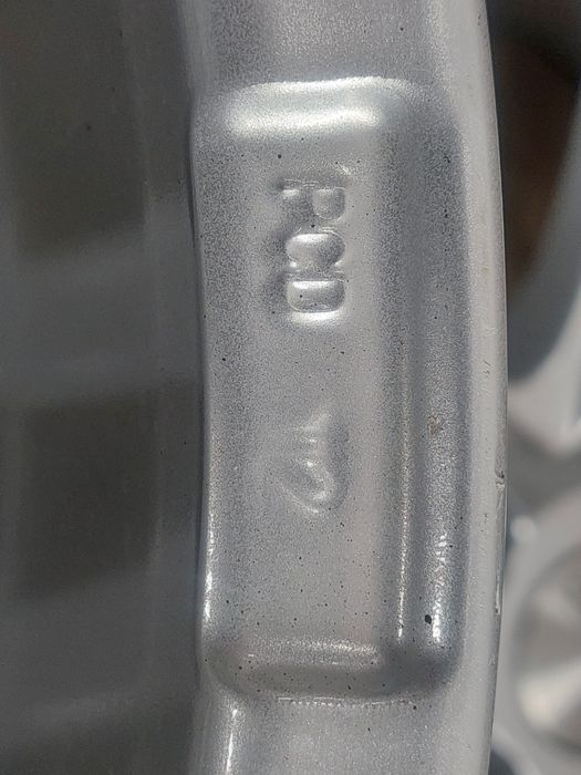 Комплект легкосплавних дисків Volkswagen Skoda Audi Seat R17 5×112